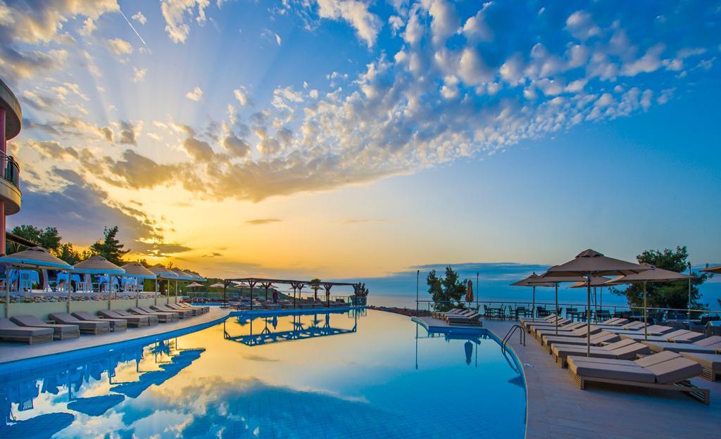 Alia Palace Hotel & Villas Пефкохори Экстерьер фото